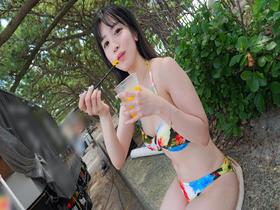 夏だ!海だ!SEXだ!!水着で解放的になった素人美女とズッコンバッコンぶっかけ中出しパーティ30人8時間　サンプル画像05